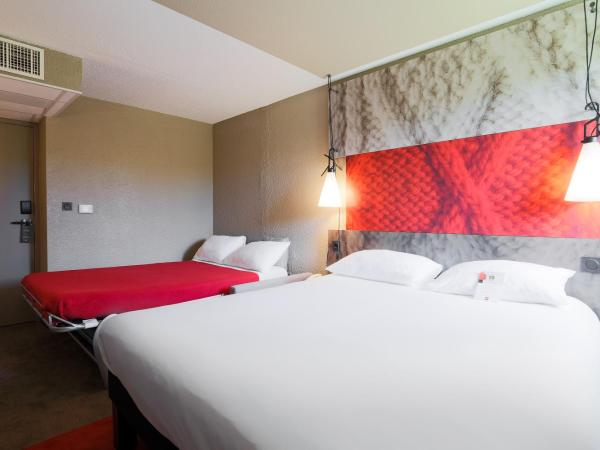 ibis Carcassonne Est la Cité : photo 2 de la chambre chambre familiale