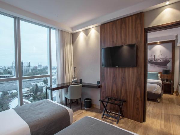 Puerto Norte Design Hotel : photo 2 de la chambre chambre familiale deluxe