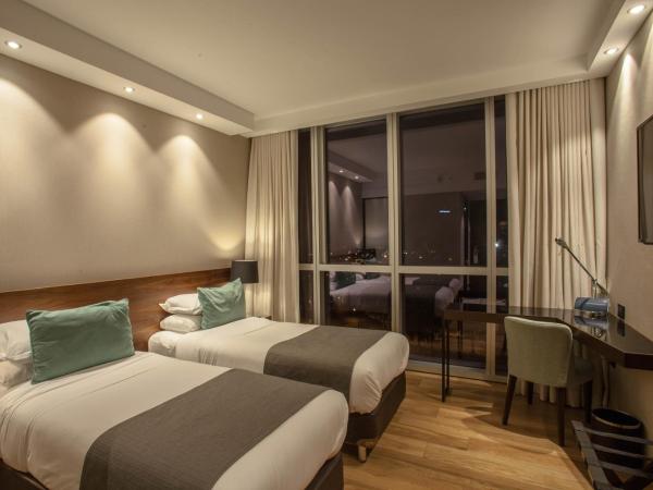 Puerto Norte Design Hotel : photo 3 de la chambre chambre familiale deluxe