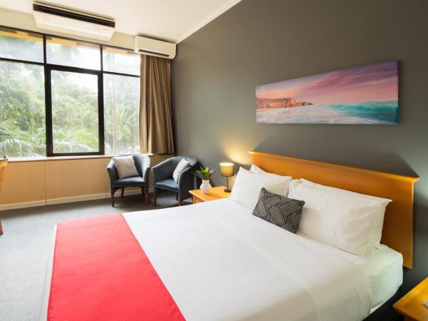 Frontier Hotel Darwin : photo 1 de la chambre chambre lit queen-size frontière