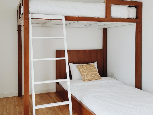 LITA Bangkok : photo 3 de la chambre chambre lits jumeaux avec balcon