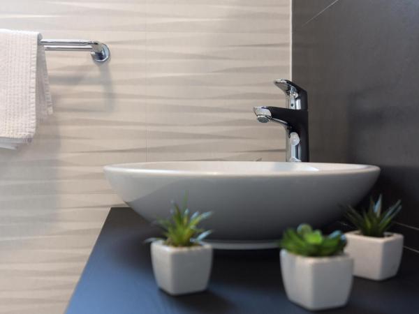 Pansion Leggero : photo 8 de la chambre chambre double deluxe avec balcon - vue sur mer