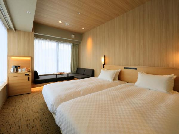 Candeo Hotels Kobe Tor Road : photo 6 de la chambre chambre lits jumeaux de luxe - non-fumeurs