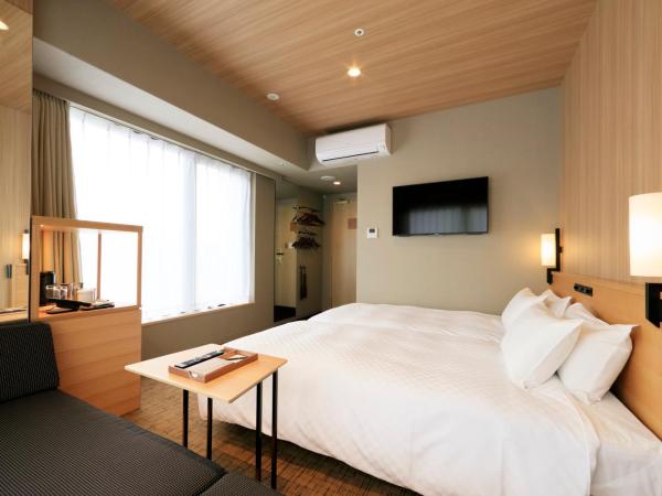 Candeo Hotels Kobe Tor Road : photo 5 de la chambre chambre lits jumeaux d'angle - non-fumeurs