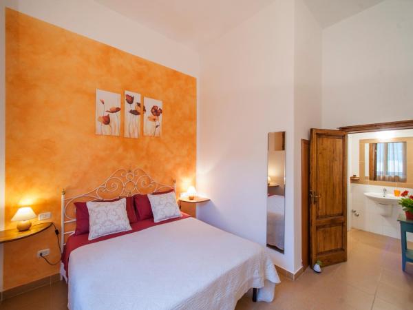 B&B La Coperta Ricamata : photo 10 de la chambre chambre double