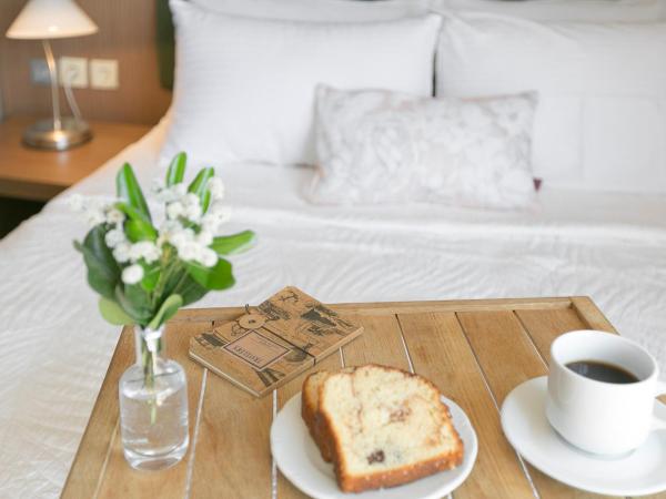 Plaza Hotel, Philian Hotels and Resorts : photo 6 de la chambre suite junior - vue sur mer