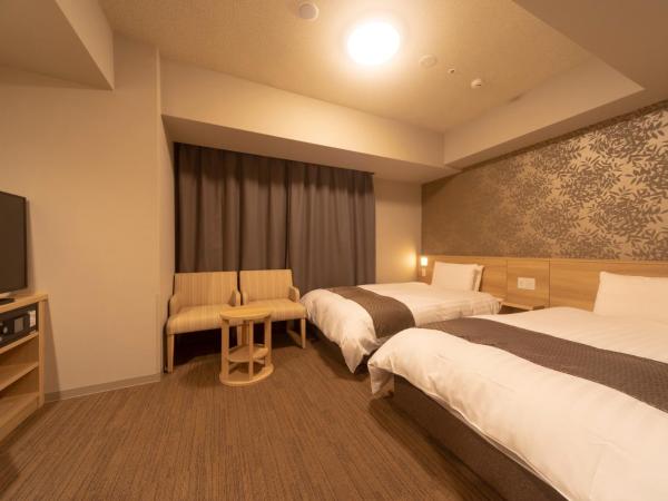 Dormy Inn Premium Namba ANNEX Natural Hot Spring : photo 2 de la chambre chambre lits jumeaux - non-fumeurs