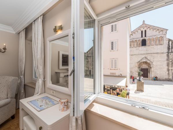 Accommodation Piazzetta Marina : photo 4 de la chambre chambre double deluxe