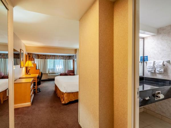 Red Lion Hotel Rosslyn Iwo Jima : photo 3 de la chambre chambre lit king-size
