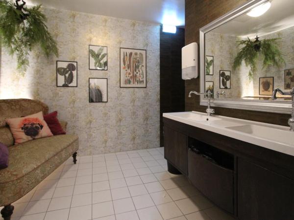 Skanstulls Boutique Hostel : photo 1 de la chambre lit dans dortoir mixte de 12 lits