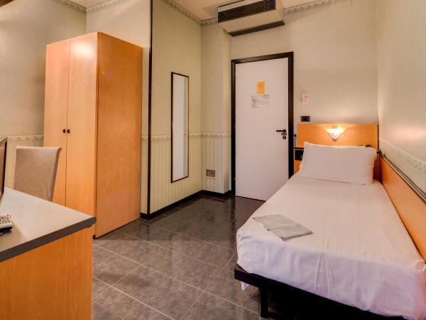 Hotel San Donato - Bologna centro : photo 2 de la chambre chambre simple Économique