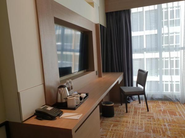 KSL Hot Spring Resort : photo 2 de la chambre chambre lit king-size deluxe