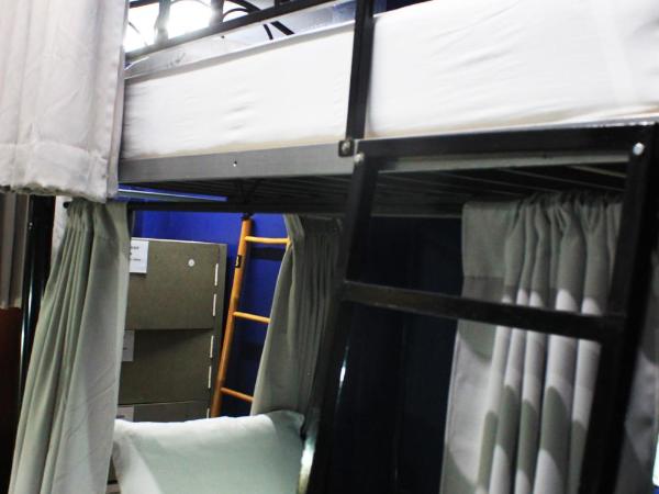 Varada Place : photo 3 de la chambre dortoir mixte de 6 lits