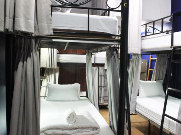 Varada Place : photo 2 de la chambre dortoir mixte de 6 lits