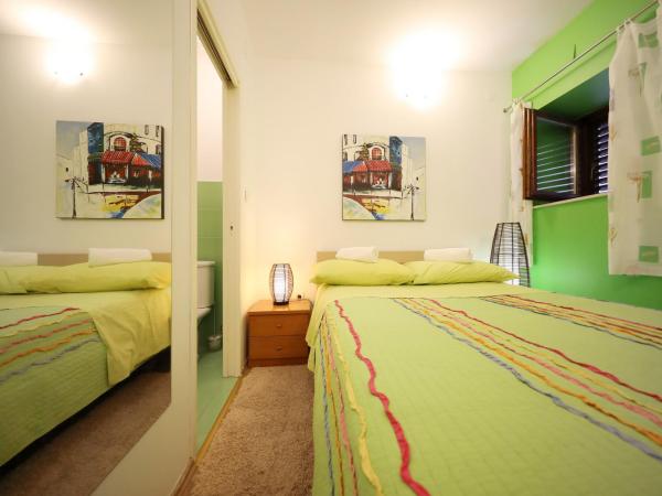 Rooms Goga : photo 4 de la chambre chambre double avec patio