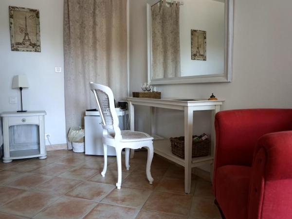 Lone Star House : photo 7 de la chambre chambre double avec terrasse prive