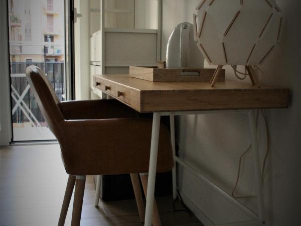 Real Rooms : photo 2 de la chambre chambre double avec balcon