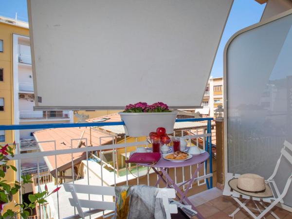 Viria B&B Sorrento : photo 1 de la chambre chambre double deluxe avec balcon