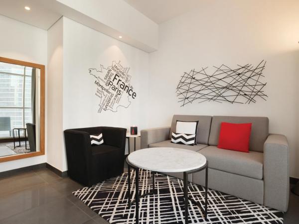 TRYP by Wyndham Dubai : photo 2 de la chambre suite premium tryp avec accès au soluna beach club