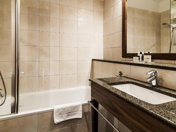 Airport Hotel Okęcie : photo 4 de la chambre chambre double ou lits jumeaux confort 
