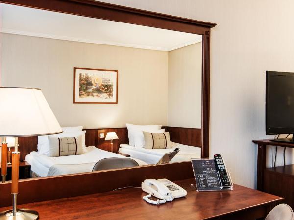 Airport Hotel Okęcie : photo 3 de la chambre chambre double ou lits jumeaux confort 