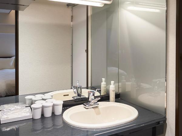 Hotel Consort Shin-Osaka : photo 6 de la chambre chambre familiale - non-fumeurs