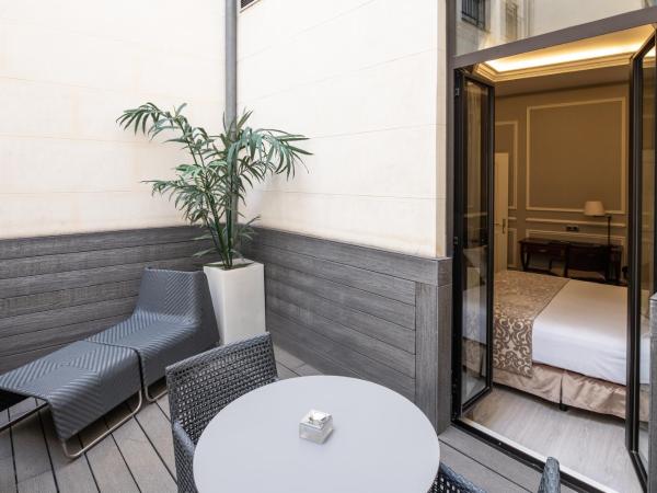 Catalonia Las Cortes : photo 4 de la chambre chambre double avec terrasse - fumeurs