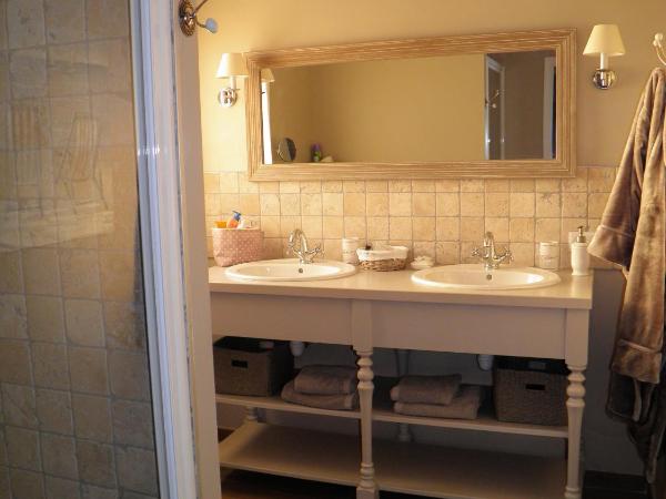 La Bastide du Bouchou : photo 1 de la chambre chambre double deluxe avec balcon