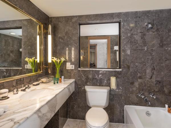 The Kunlun Jing An : photo 2 de la chambre suite exécutive panorama