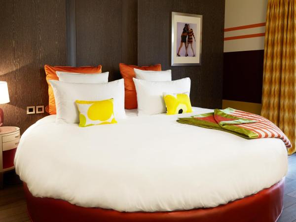 Hôtel de Paris Saint-Tropez : photo 3 de la chambre chambre double ou lits jumeaux avec terrasse