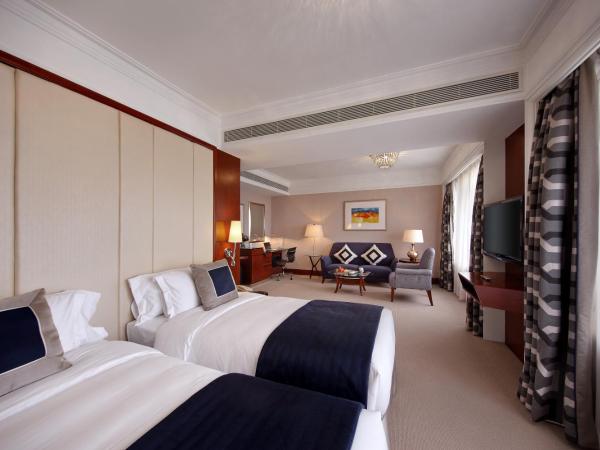 Hotel Royal Macau : photo 2 de la chambre suite lits jumeaux royale deluxe avec 2 petits-déjeuners, 2 goûters et les avantages du salon