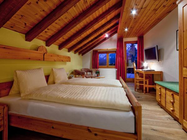 Hotel Astoria : photo 1 de la chambre chambre double avec balcon