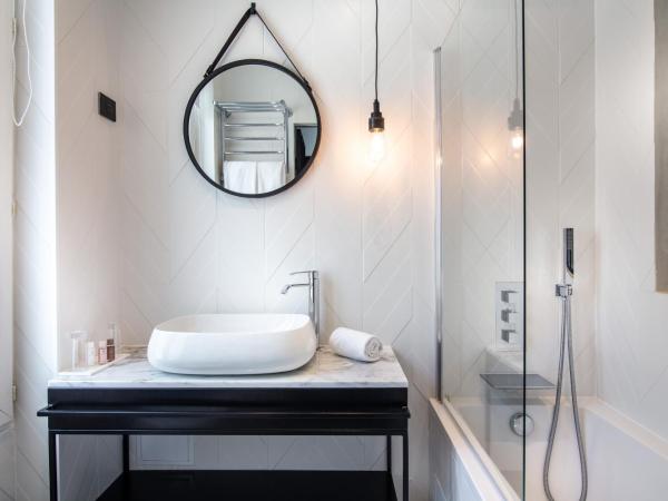 Hôtel Royal Opéra : photo 3 de la chambre chambre double standard