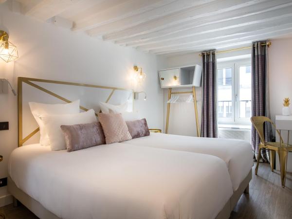 Hôtel Royal Opéra : photo 3 de la chambre chambre lits jumeaux