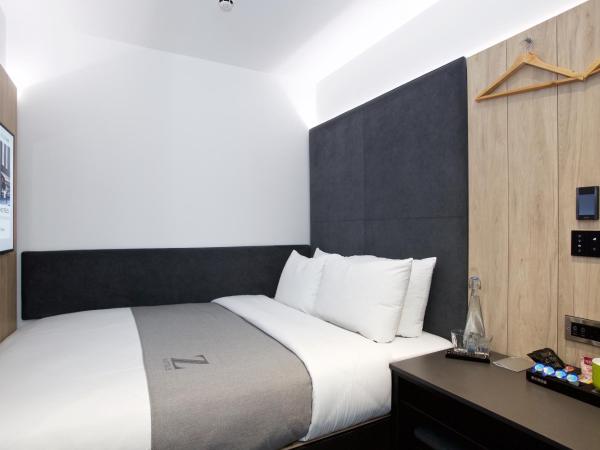 The Z Hotel Tottenham Court Road : photo 1 de la chambre chambre double sans fenêtre