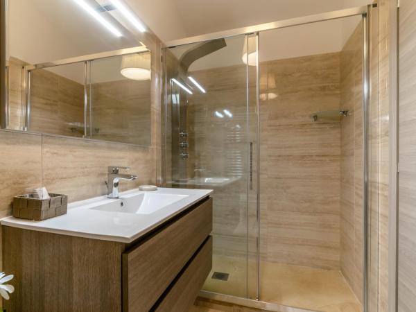 051 Boutique : photo 10 de la chambre suite junior