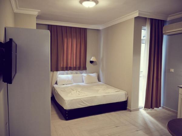Two Seas Hotel : photo 2 de la chambre studio