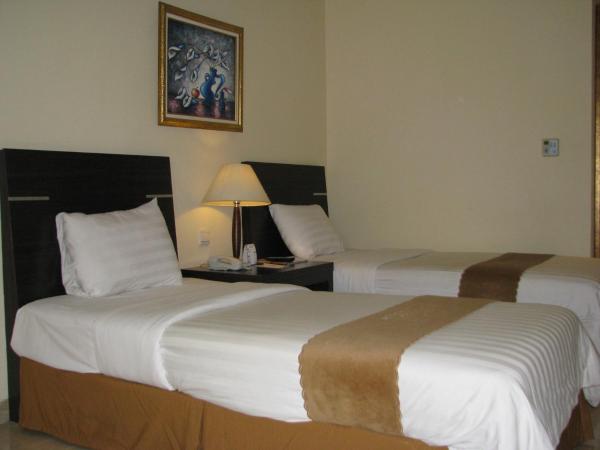 Grand Asia Hotel Jakarta : photo 4 de la chambre chambre lits jumeaux supérieure