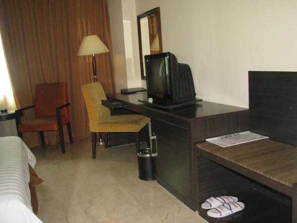Grand Asia Hotel Jakarta : photo 5 de la chambre chambre deluxe double ou lits jumeaux