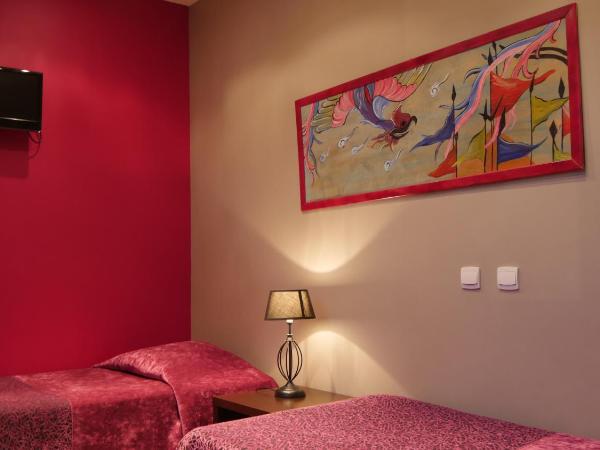 Hôtel Savary : photo 4 de la chambre suite