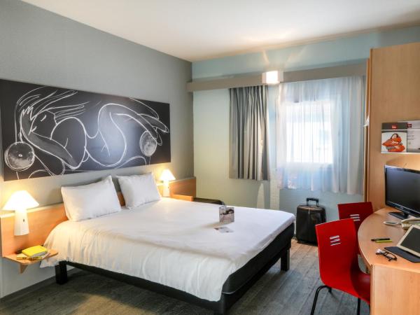 ibis Orange Sud : photo 4 de la chambre chambre avec 1 lit double 