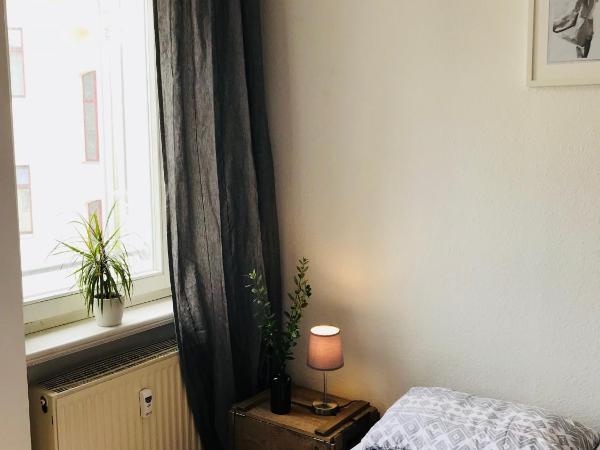 Oskars Absteige : photo 2 de la chambre appartement