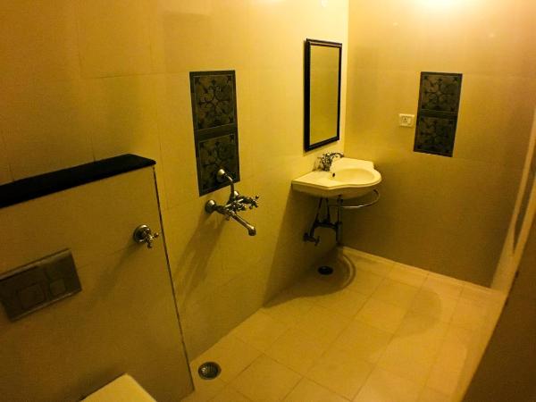 Krishna Palace - A Heritage Hotel : photo 3 de la chambre chambre deluxe double ou lits jumeaux