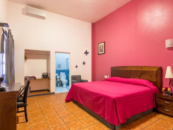 Hotel del Marquesado : photo 9 de la chambre chambre lit king-size supérieure