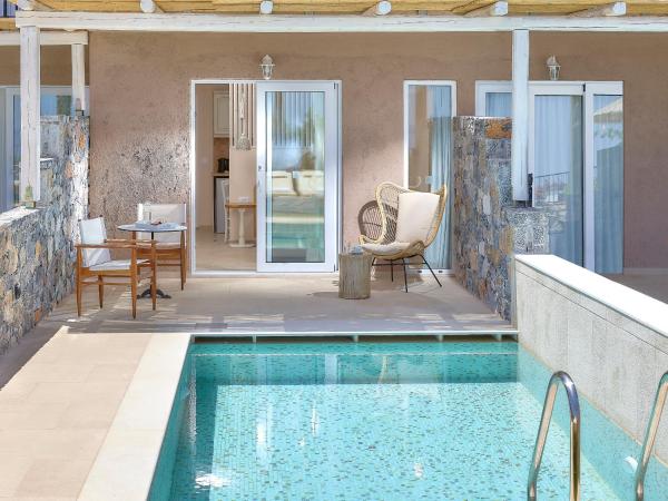 Marni Village : photo 2 de la chambre studio avec piscine privative