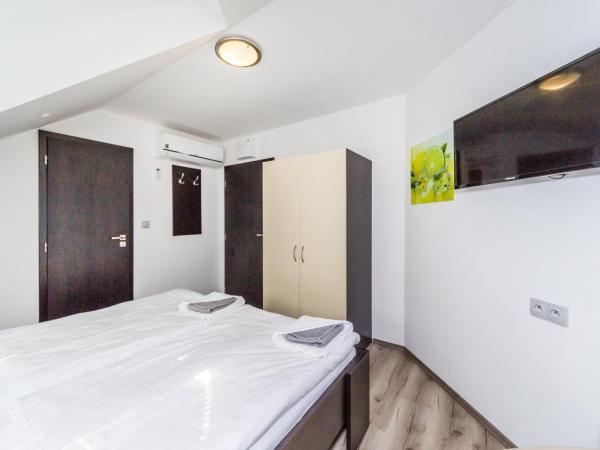 Nová Hospoda - Hotel & Restaurant : photo 7 de la chambre chambre double