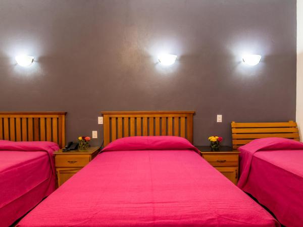 Hotel del Marquesado : photo 7 de la chambre chambre double standard avec 2 lits doubles