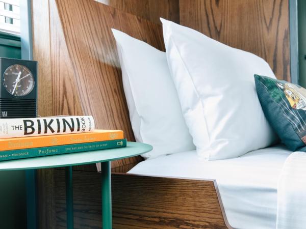 Hotel Clermont Atlanta, by Oliver : photo 4 de la chambre chambre avec lits superposés