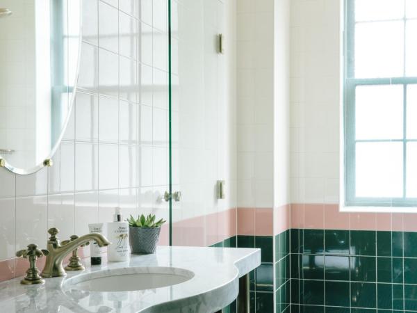 Hotel Clermont Atlanta, by Oliver : photo 3 de la chambre chambre avec lits superposés