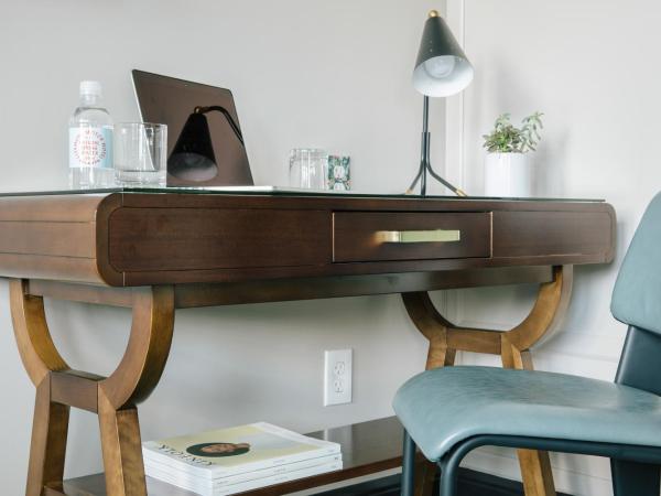 Hotel Clermont Atlanta, by Oliver : photo 2 de la chambre chambre lit king-size deluxe